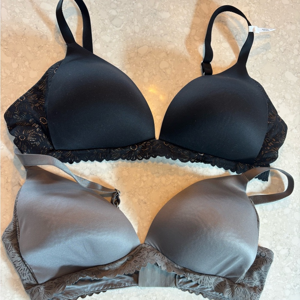 TWO NWT Aerie Smooth Lace T-Shirt Bras - Black & Gray NWT - Set of 2